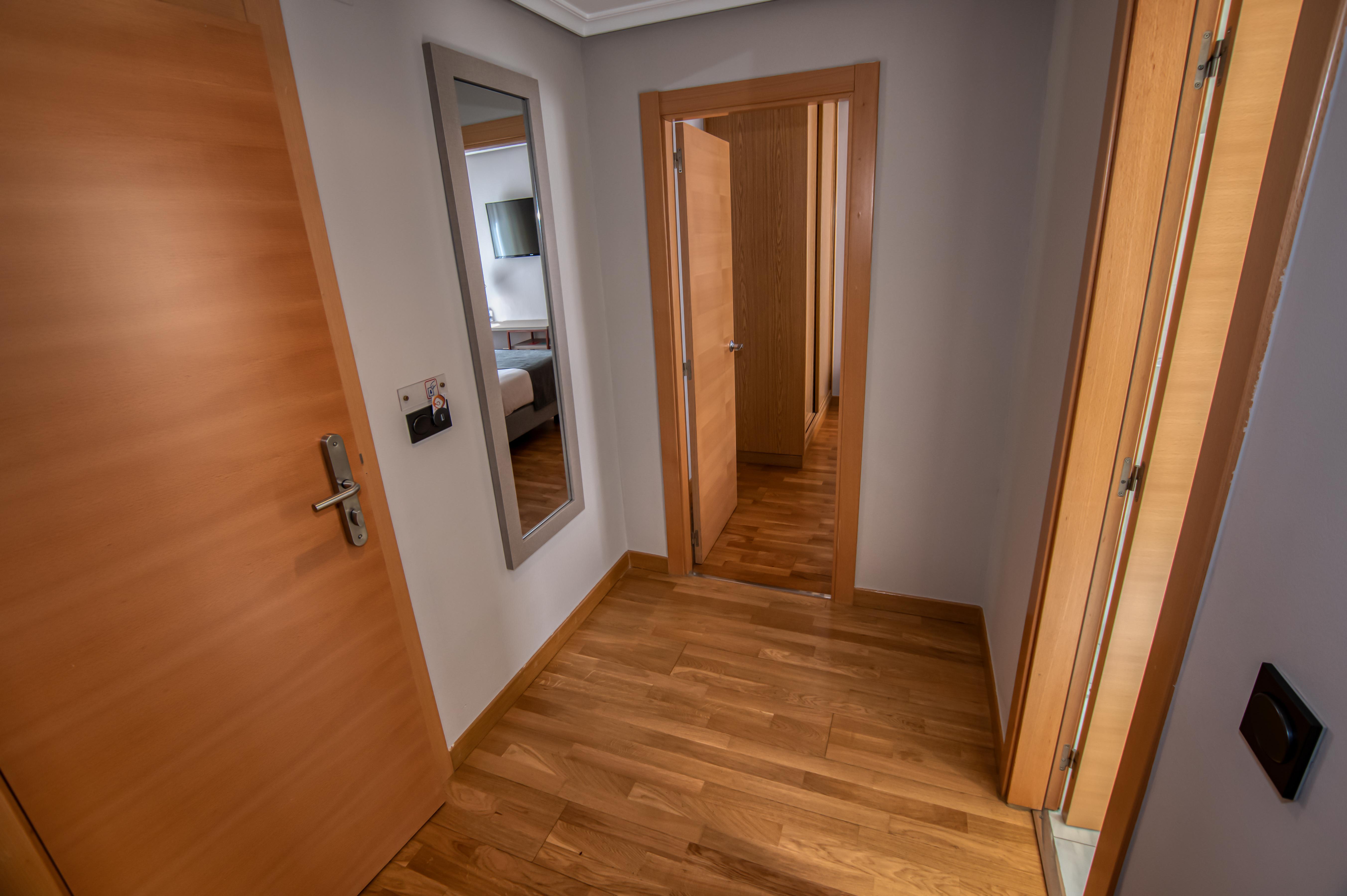Hotel Castilla Vieja Паленсия Екстериор снимка