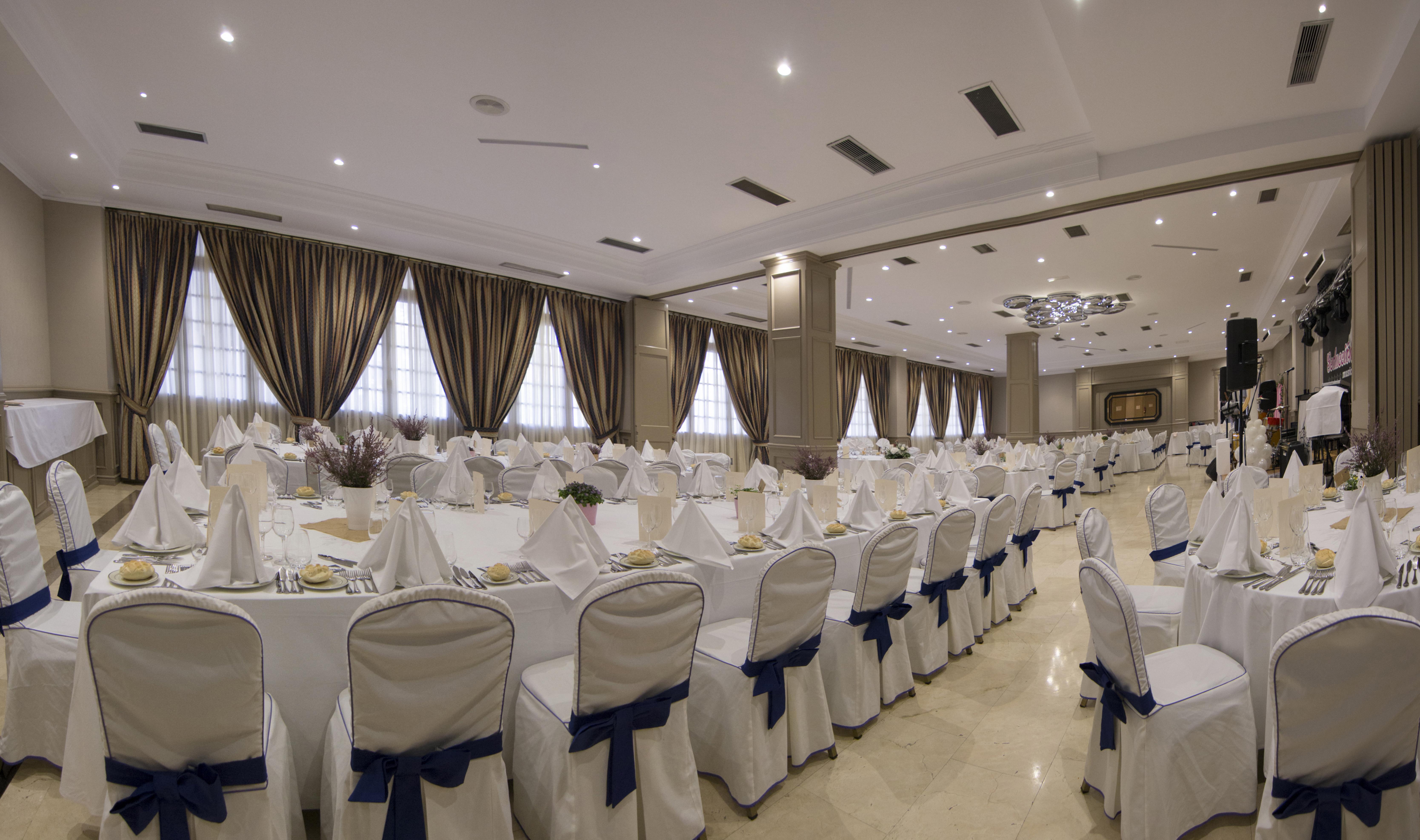 Hotel Castilla Vieja Паленсия Екстериор снимка