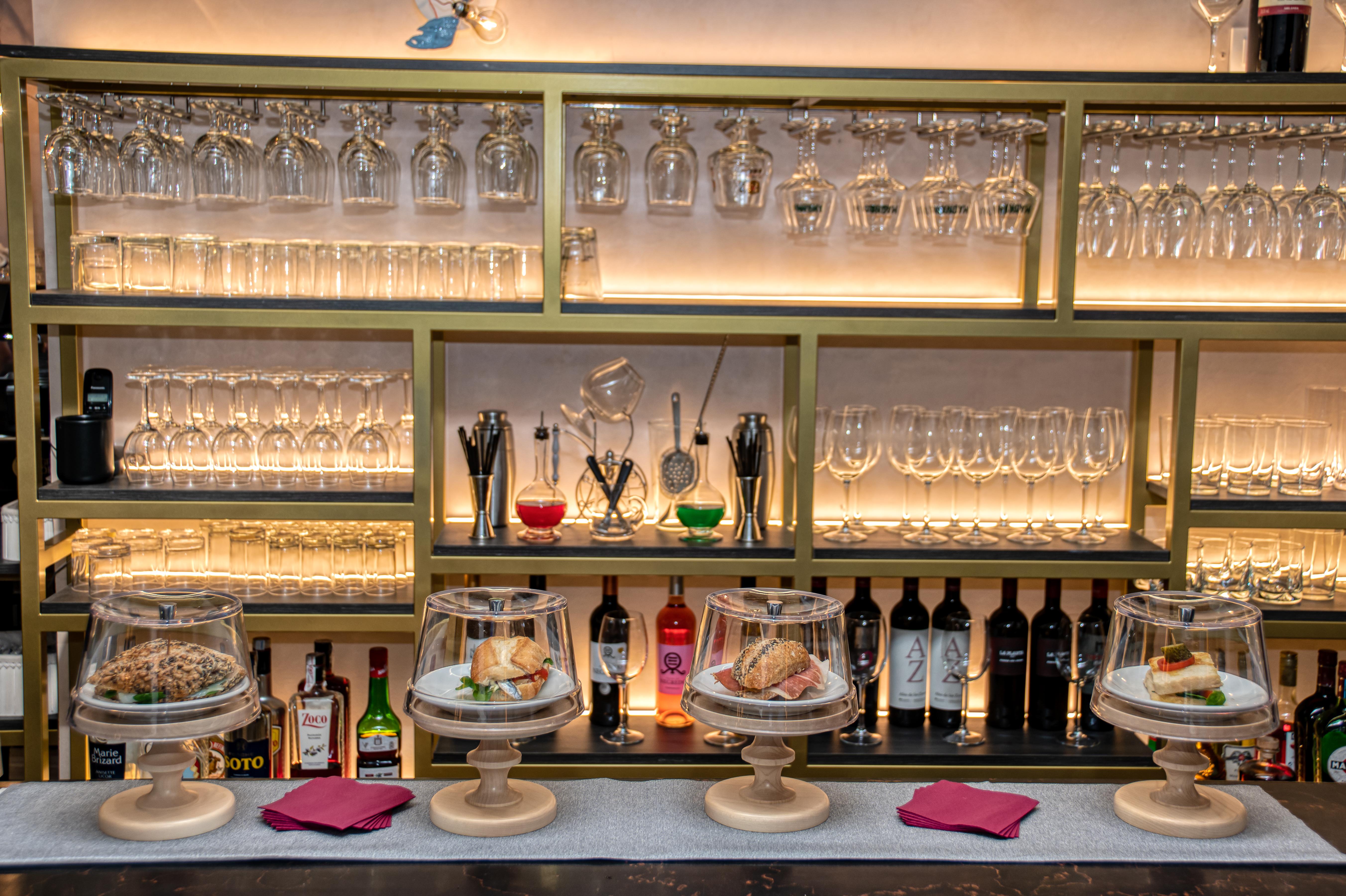 Hotel Castilla Vieja Паленсия Екстериор снимка