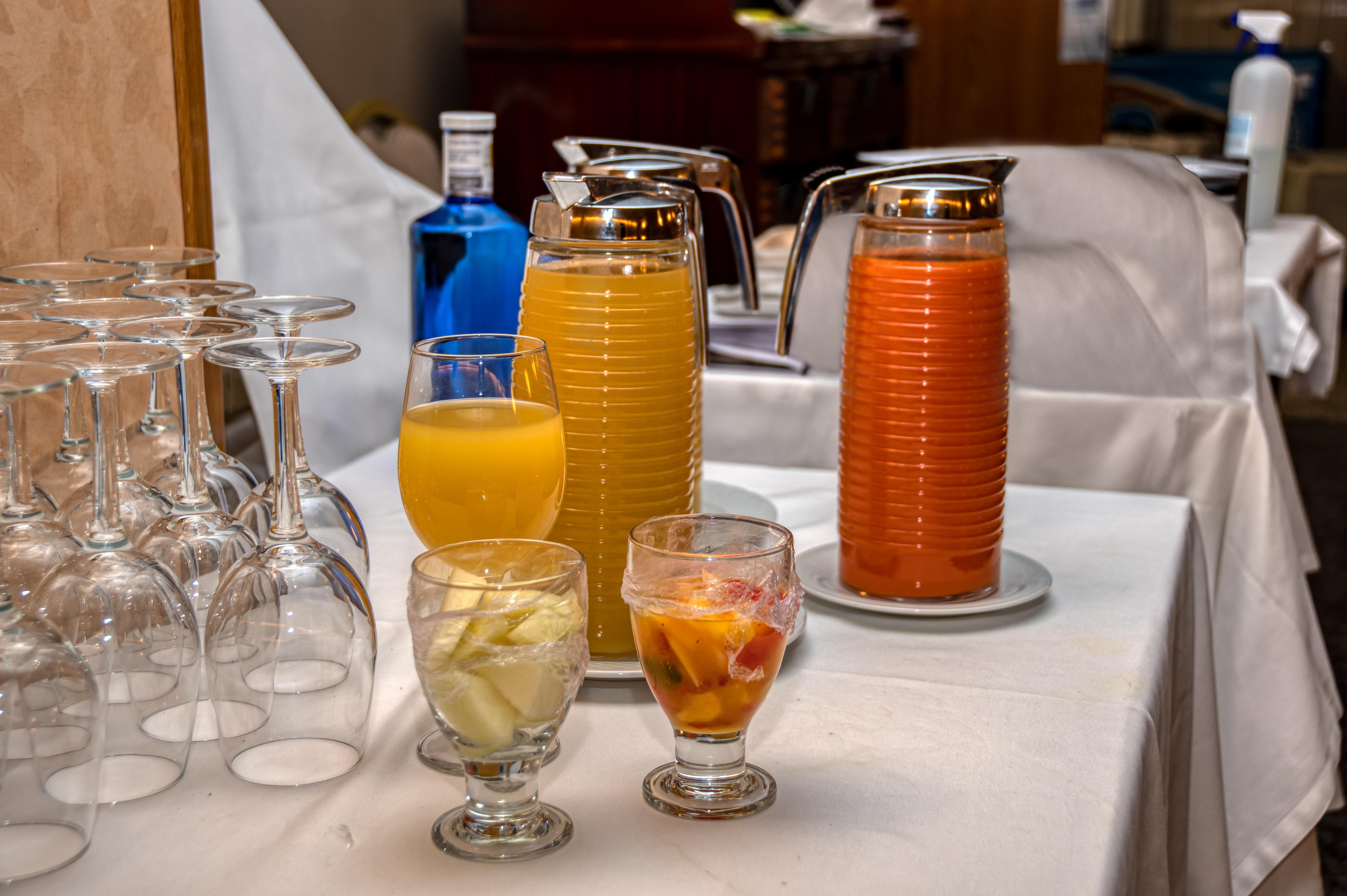 Hotel Castilla Vieja Паленсия Екстериор снимка